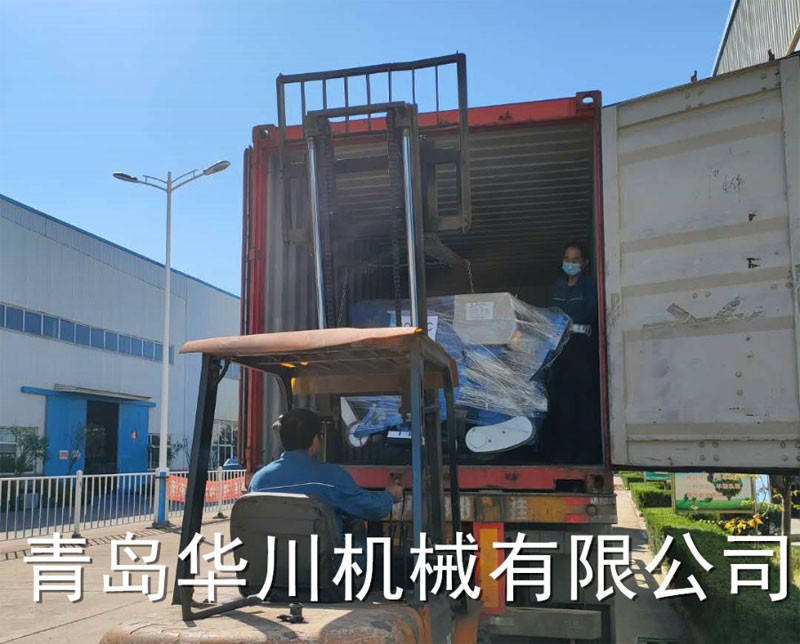 路面拋丸機設備裝車