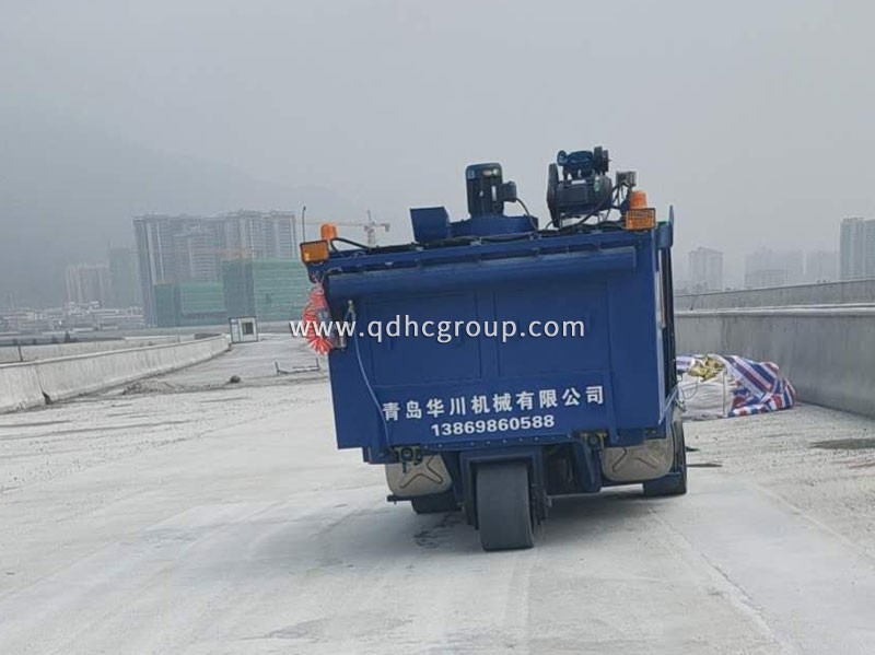 路面拋丸機(jī)高速公路上的應(yīng)用