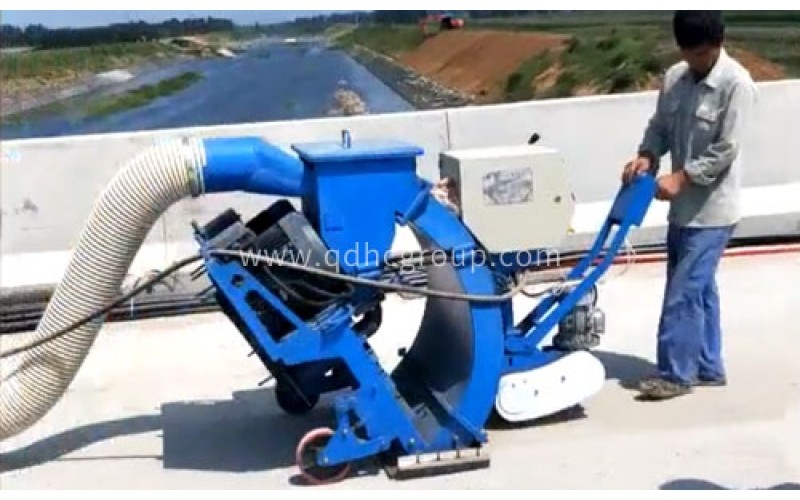 移動(dòng)式路面拋丸清理機(jī)使用好處多